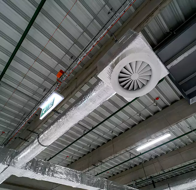 Why Homeowners & Businesses Trust Us in Pekin, IL?